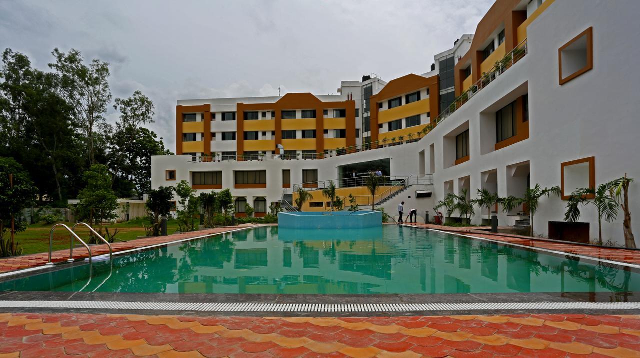Kamlesh Continental Hotel Angul Eksteriør billede