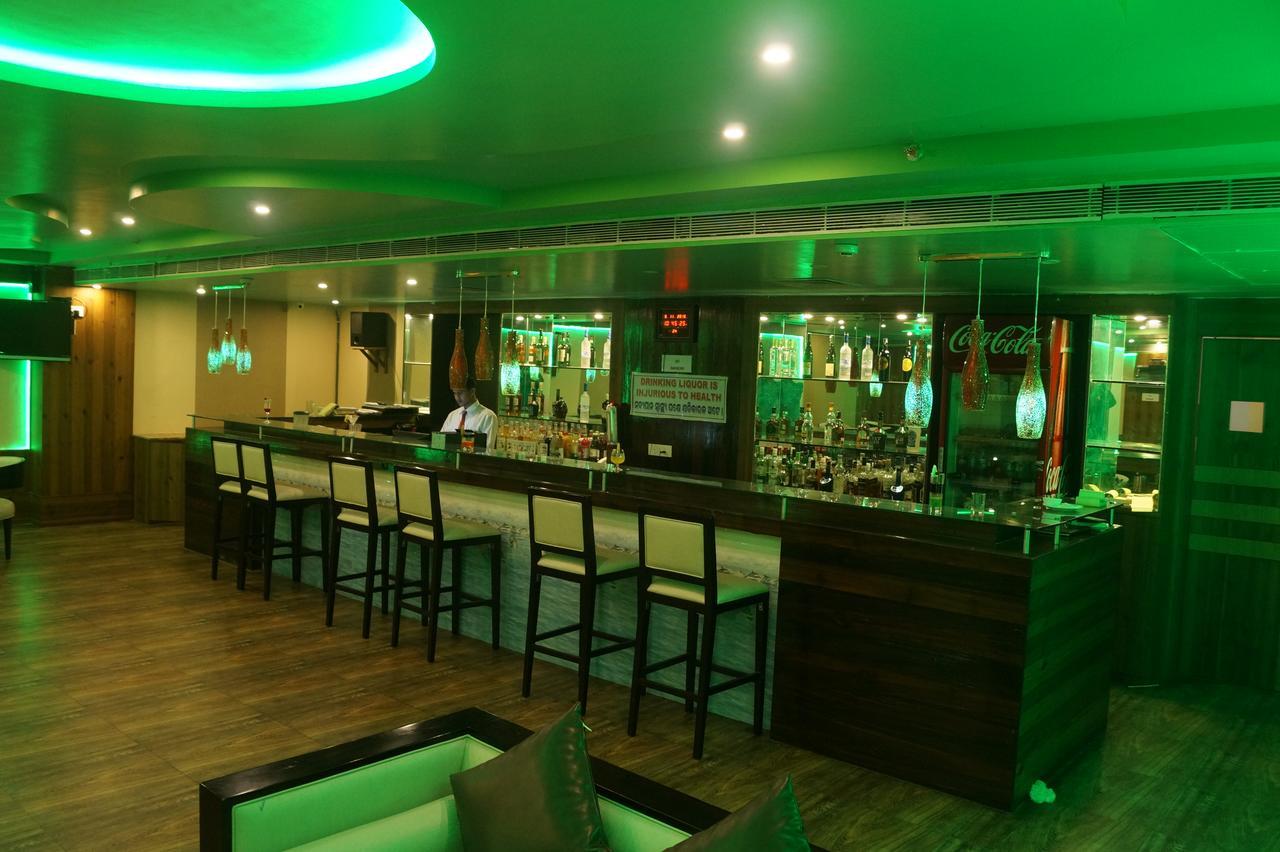 Kamlesh Continental Hotel Angul Eksteriør billede