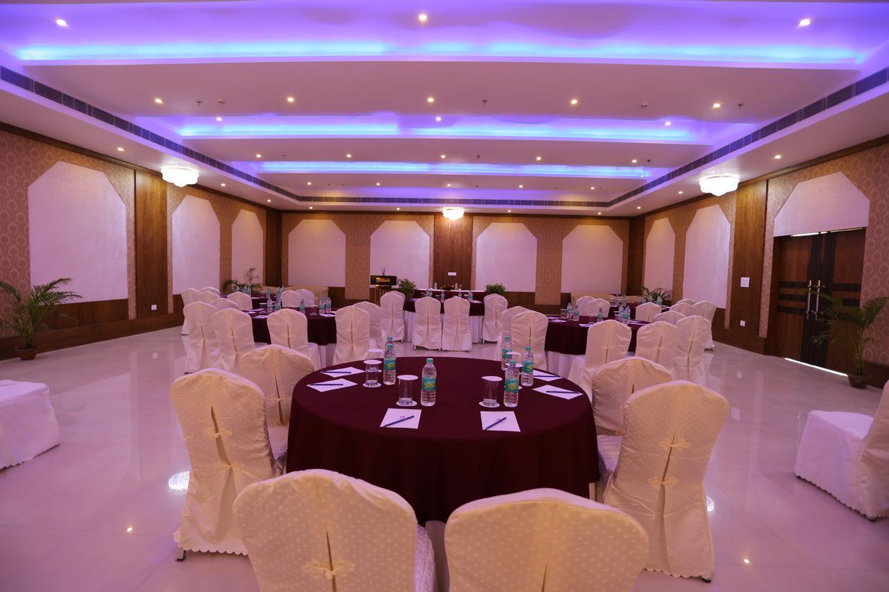 Kamlesh Continental Hotel Angul Eksteriør billede