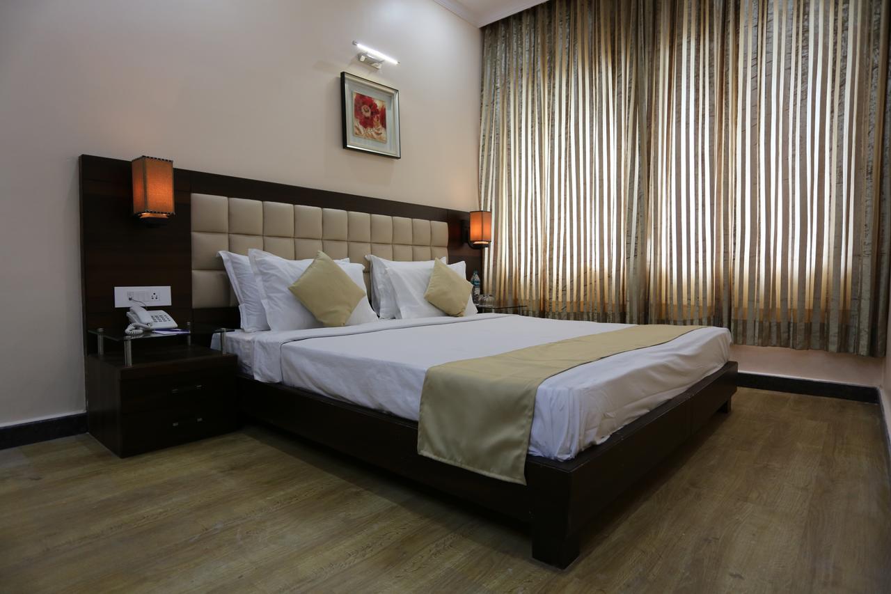 Kamlesh Continental Hotel Angul Værelse billede